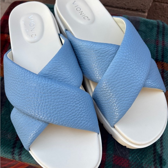 Vionic Vesta Sandals blue leather shoes 11 - Picture 6 of 8